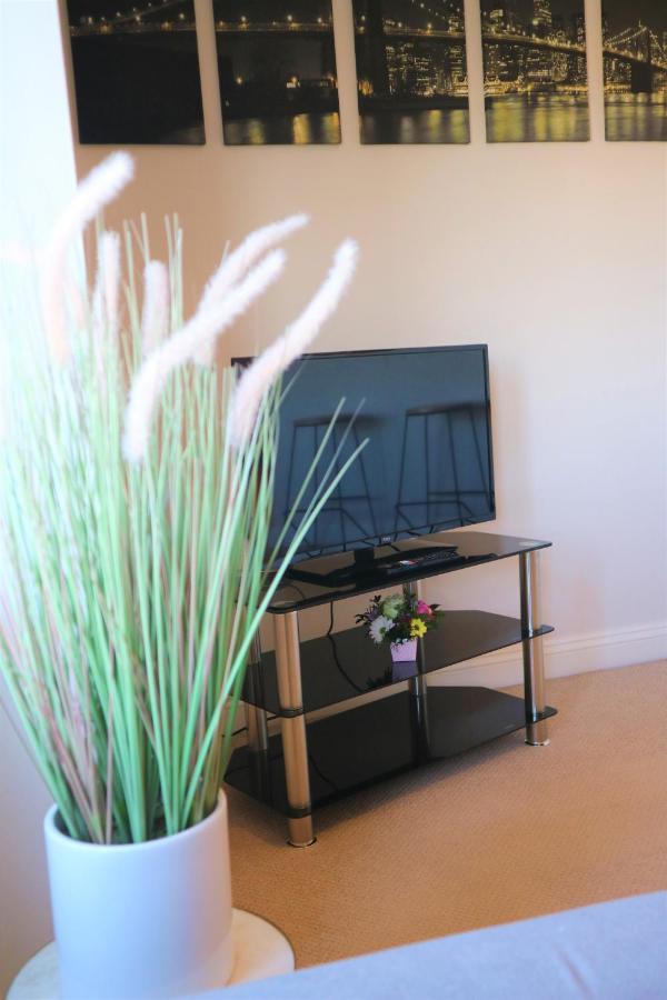 The Ilkley Moors View Apartment Bagian luar foto