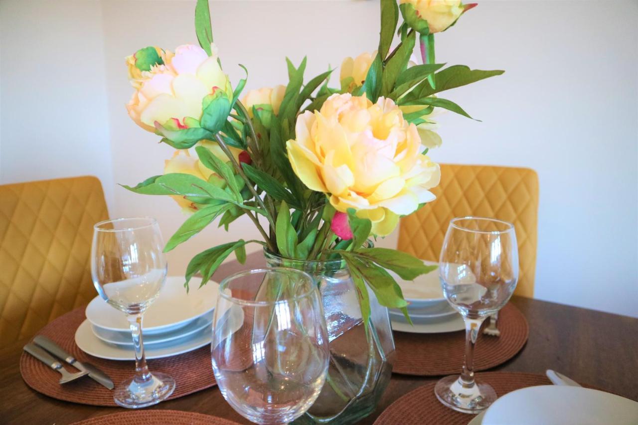 The Ilkley Moors View Apartment Bagian luar foto